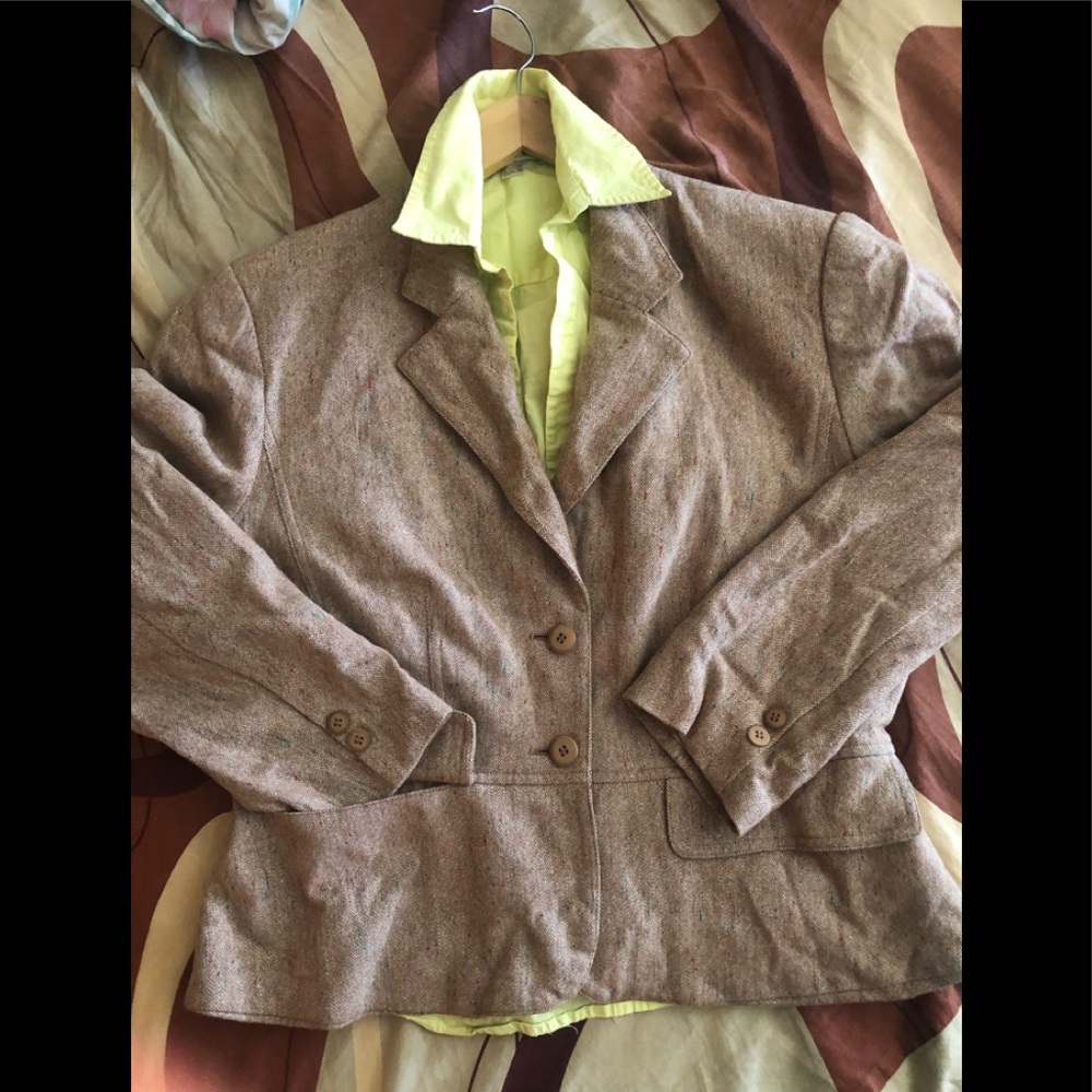 IDEA size16 blazer tan with confetti color tweed